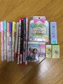 バラ売り可】文房具セット 鉛筆 クリップ 消しゴム まとめ売り - メルカリ