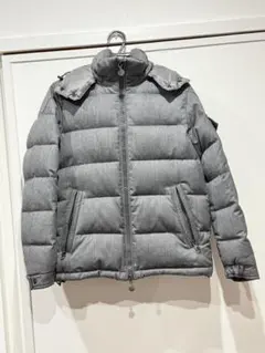 MONCLER グレー ダウンジャケット フード付き