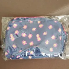 ローリーズファームのミニポーチ