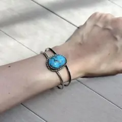 インディアンジュエリー　ターコイズ シルバー バングル
