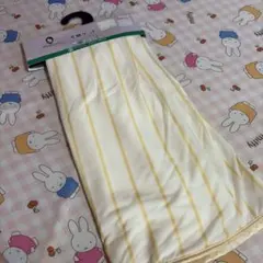 しまむら　冷感ケット　ハーフサイズ　MUMU &Co. 100×140cm 黄のサムネイル