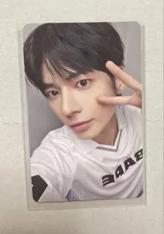 txt Sanctuary ユニバ特典トレカ テヒョン