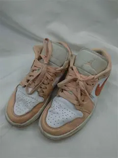 ■ナイキ エアジョーダン1 ロー DC0774-801 ピンク 25.5