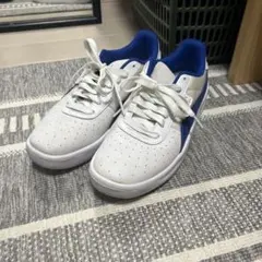 Puma ホワイト/ブルー スニーカーのサムネイル