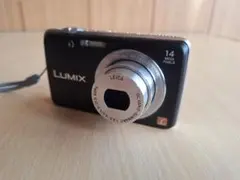 デジカメ パナソニック