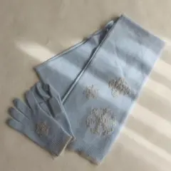未使用　GAP マフラー＆手袋セット　アンゴラ混　刺繍　水色