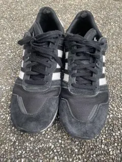 adidas ブラック/ホワイト スニーカー