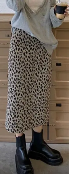 Vipoa ヒョウ柄 タイトスカート Mサイズ