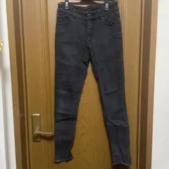 ダークグレー スキニーデニム フリンジ裾