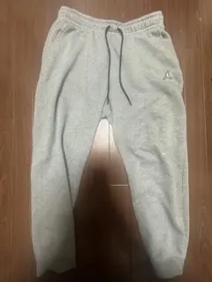 air jordan スウェットパンツ グレー nike
