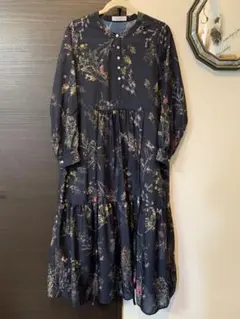 K*様 AMERI 花柄 ロングワンピース amanda 2way 新品未使用タ - メルカリ