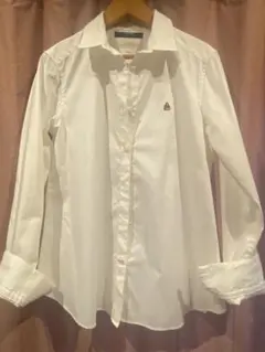 【組曲】クミキョク　シャツ　ワンポイント刺繍　ホワイト