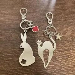 ネコ　ウサギ　キーホルダー