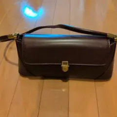 ブラウンショルダーバッグ