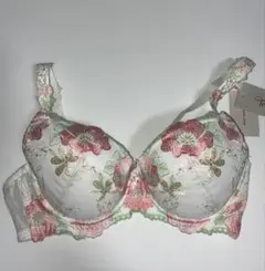 タグ付き新品◆Triumph 花柄刺繍 D75 ブラジャー