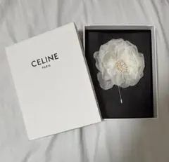 2026年最新】celine ブローチの人気アイテム - メルカリ