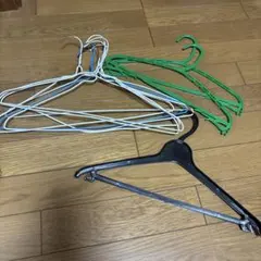 衣類ハンガー 10本セット 白 青 緑 黒