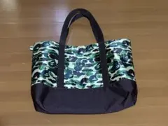 A BATHING APE アベイシングエイプ トートバッグのサムネイル
