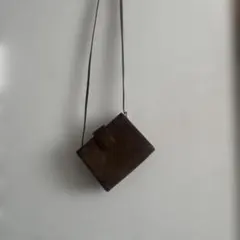 loti ショルダーバッグ ブラウン