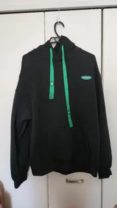 フード付きパーカー XLサイズ 黒