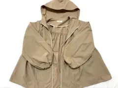 yori バックギャザー撥水パーカーのサムネイル