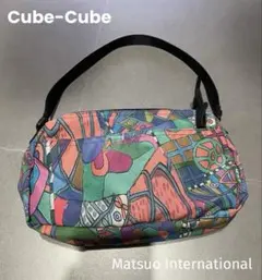 Item thumbnail for item c0436dcc-30b9-4255-af69-4a56e99f02ab