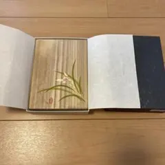 足立 真瑚 画伯 桐箱 千両 銀座 鳩居堂 - メルカリ