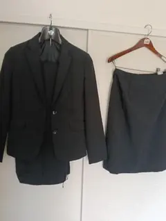 【匿名配送】ブラック スカートスーツ 3点セット