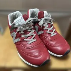 New Balance 576 レッドスニーカー