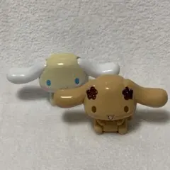 2005年製　マクドナルド　ハッピーセット　サンリオ　シナモンロール　モカ