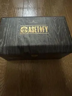 オペオペの実 CASETIFY ハート型イヤホンケースのサムネイル