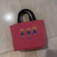 ファミリア×Madeleine マドレーヌちゃん/トートバッグ レッドのサムネイル