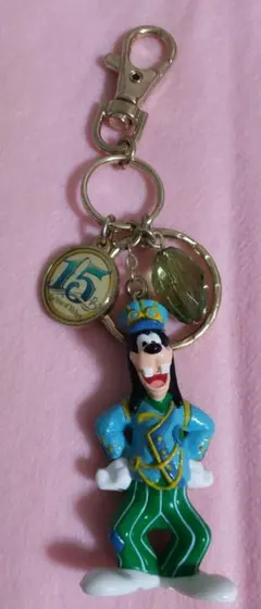 東京ディズニーシー １５周年 グーフィー キーホルダー
