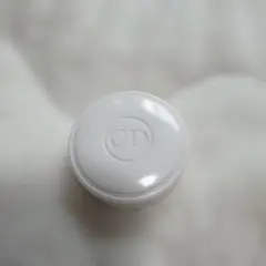 ディオール　ネイルクリーム　クレームアブリコ