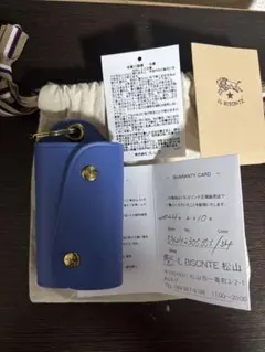 ぽ*ん様 IL BISONTE ブルー レザーキーケース