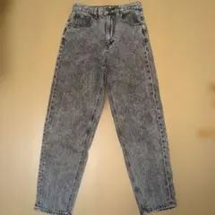 Item thumbnail for item d7ef784f-b36d-45a8-a2f9-672da765cc96