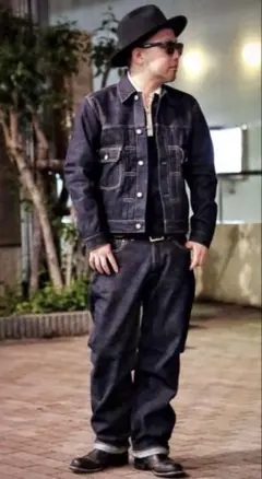 Item thumbnail for item 9a76f307-5a11-4698-be03-990945e68e5d