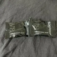 Item thumbnail for item bda6c29c-cbfd-4c1d-8674-4ce978e2f4e9