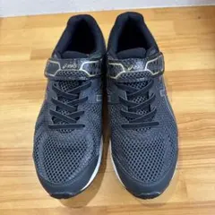 asics レーザービーム　ブラック/ゴールド 24.5cm