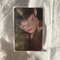 ZEROBASEONE 縁無しメガネ ギュビン トレカ applemusic