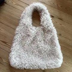ファー バッグ オフホワイト 薄ベージュ