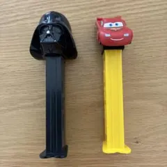 PEZ ペッツ ダースベイダー ライトニングマックィーン 2点セットのサムネイル