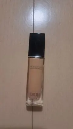 ディオールスキンフォーエヴァースキンコレクトコンシーラー　0.5N 70g