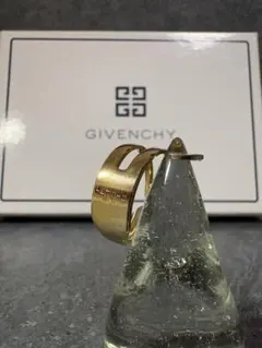 Givenchyゴールドリング22号前後