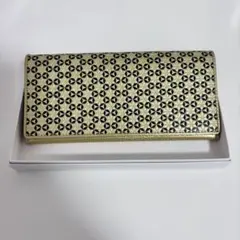 Item thumbnail for item 72894072-8c07-4239-907b-9d6352f5a060