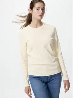 UNIQLO ソフトリブクルーネックT 長袖　クリーム色