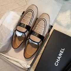 Item thumbnail for item 071b4edc-84b4-49d9-acb1-ca63178a94ca