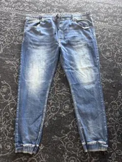 AMERICAN EAGLE OUTFITTERS ジョガーパンツ