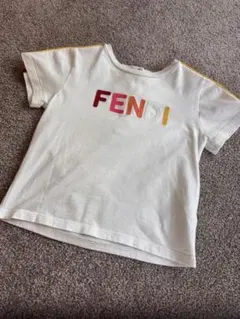 FENDI キッズ Tシャツ ロゴ刺繍 ホワイト　24mのサムネイル