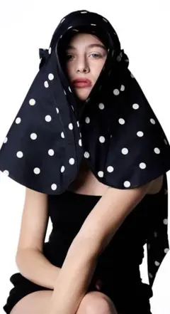 bbblllaaahhh SCARF ON A DRIZZLING DAY - メルカリ